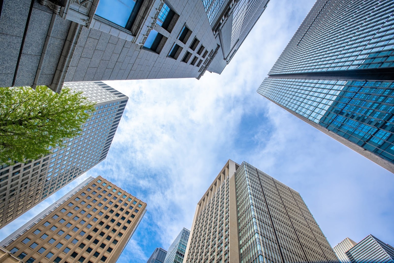 ものづくり補助金で申請代行を活用すべき場面